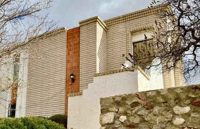 6201 Escondido Drive unit: 3C photos photos