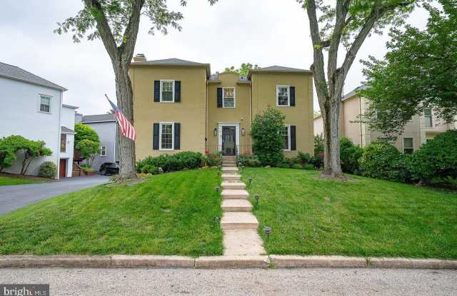 10 HANSEN COURT photos photos