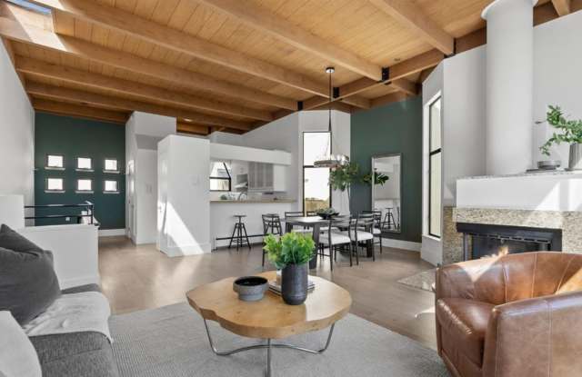 Charming Two Bedroom Condo in Mission Dolores - Please Contact for Showing Availability! Gallery 1