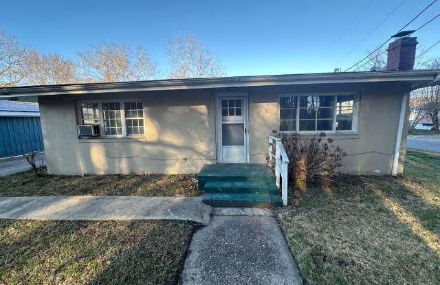 Affordable 2 Bedroom Home with Garage  Extra Space photos photos