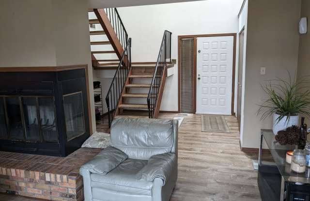 279 Stoney Island Avenue Gallery 3