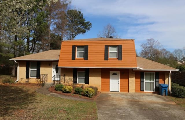 381 Amberwood Drive NW - 381 Amberwood Dr, Gwinnett County, GA 30044