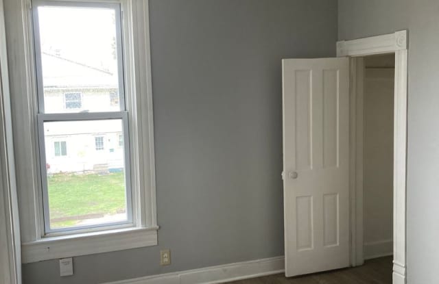 1617 Perdue photos photos