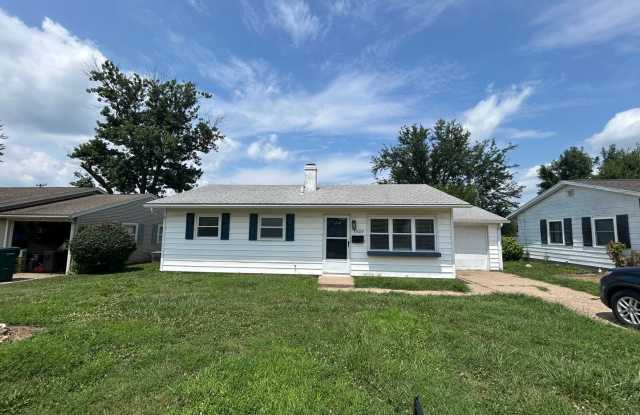 Charming 3-Bedroom Home in a Convenient Quincy Location! photos photos Charming 3-Bedroom Home in a Convenient Quincy Location! photos photos