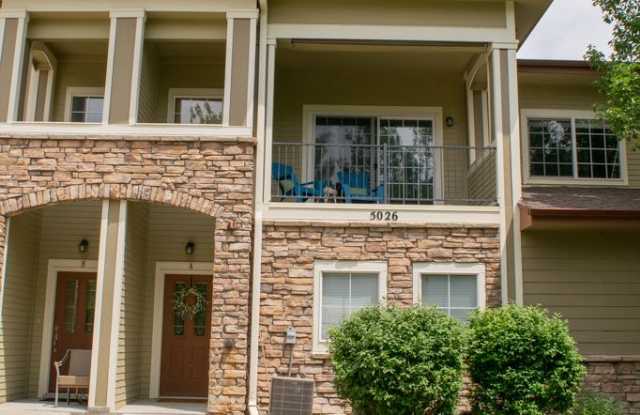5026 Northern Lights Drive photos photos