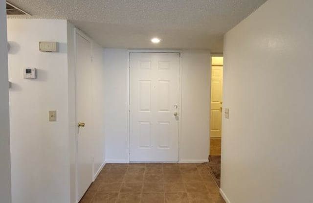 2004 Avon Ave. - House Gallery 3