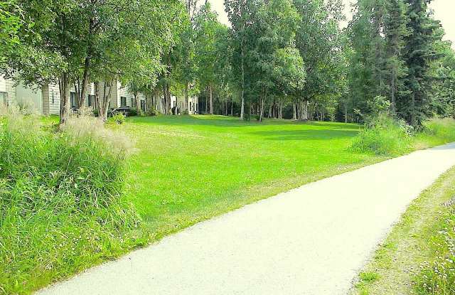 Deluxe One Bedroom in South Anchorage on the Creek Gallery 2