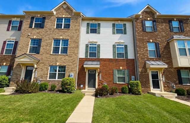 9008 Armstrong Ln Gallery 1