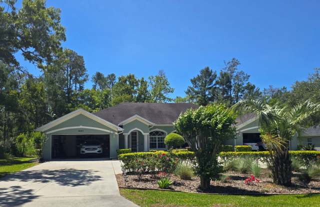 Awesome 2/2 Duplex in Homosassa!!! Gallery 1