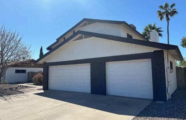 $2,850 For Lease 4 Bedrooms-3 Baths-3 Car Garage Dobson Ranch Home With Private  Community Pool! photos photos