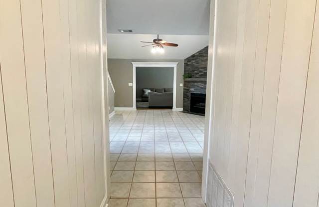 132 Menzel Street Valparaiso, FL 32580 Gallery 3