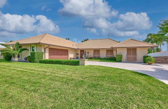 1090 Fairview Ln. photos photos
