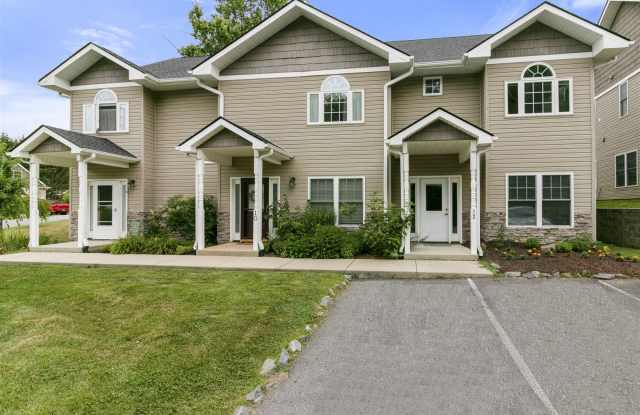 12 Cherry Laurel Lane - 12 Cherry Laurel Lane, Swannanoa, NC 28778
