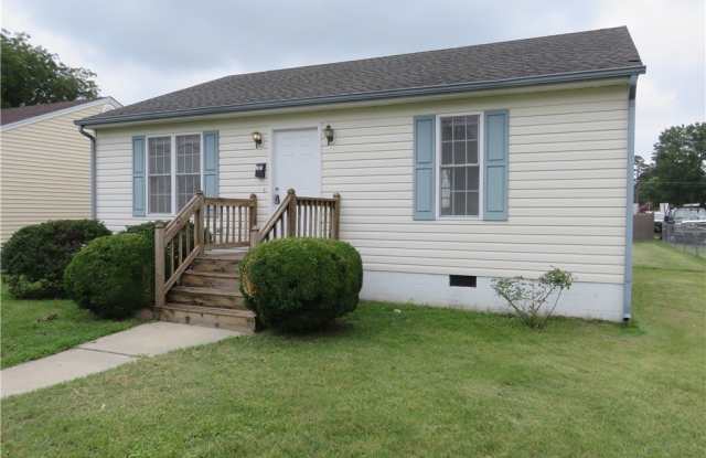 101 N Mapleleaf Avenue photos photos