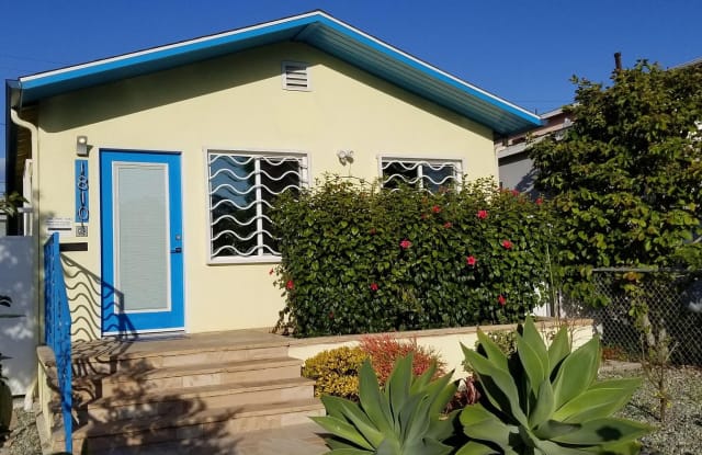 1810 Walgrove Avenue - 1810 Walgrove Avenue, Los Angeles, CA 90066