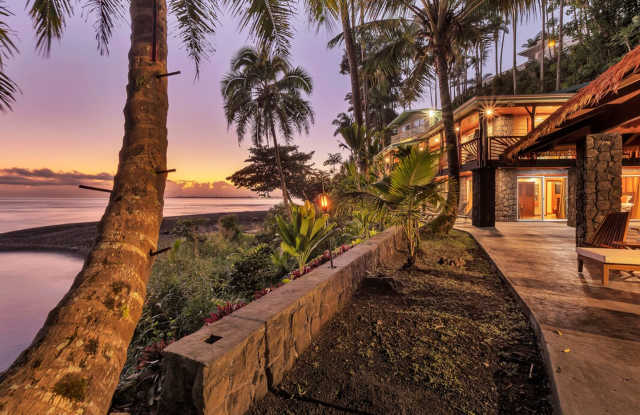Oceanfront Estate: The Honolii Hale photos photos