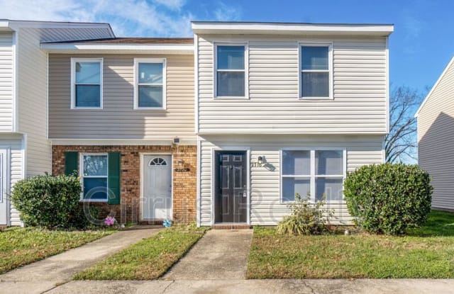 2716 Peach St photos photos