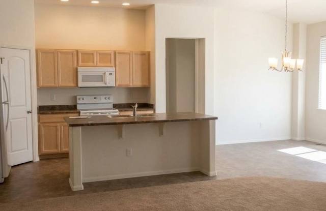 Newer, Spacious 3 Bedroom / 2 Bath Home in Wellington! Newer carpet and paint Gallery 3