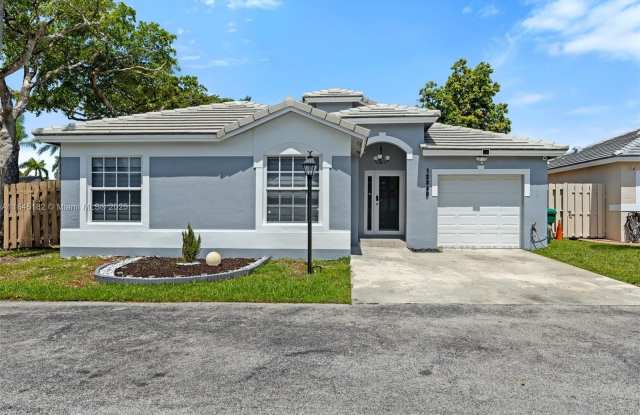 12340 SW 144th Ter photos photos