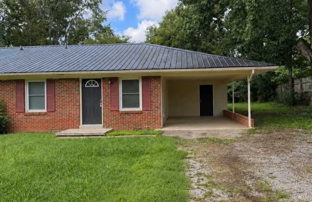 Nice 2 BR/1 Bath Duplex - Covered Parking & Large Backyard photos photos Nice 2 BR/1 Bath Duplex - Covered Parking & Large Backyard photos photos