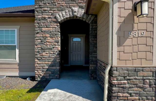 Non-Refundable & Security Deposit Total: $2350.00 Gallery 3