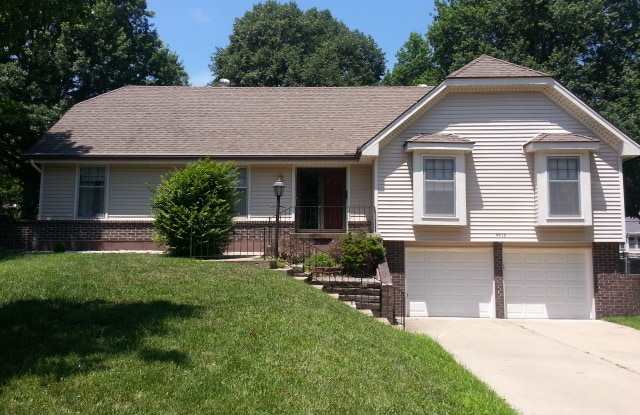 9912 Floyd Street - 9912 Floyd Street, Overland Park, KS 66212