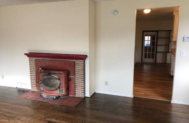 13505 17th Avenue Northeast Gallery 2