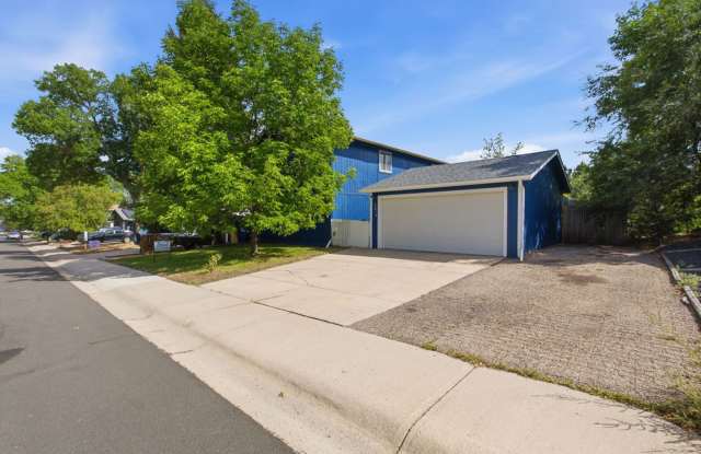 Beautiful 4 Bedroom Available in Rossborough Gallery 4