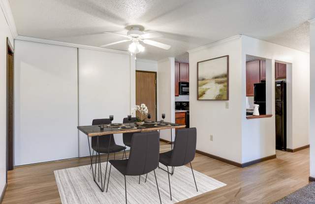Pheasant Park Apartments photos photos