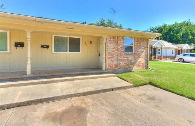 821 Russell Circle unit: 821 photos photos