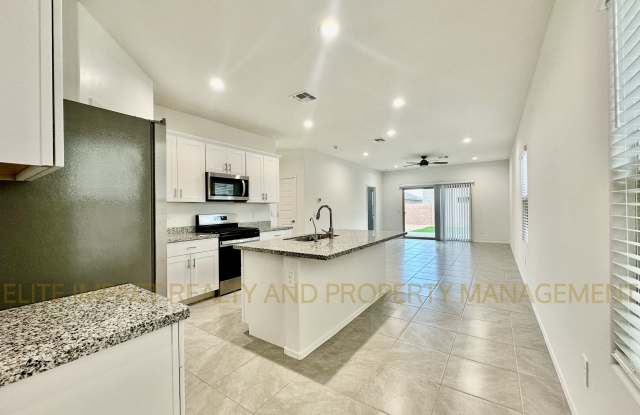 12129 East Ava Lynn Drive Gallery 3