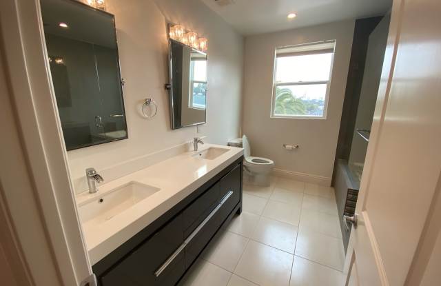 1546 Innes Avenue - 1 Gallery 4