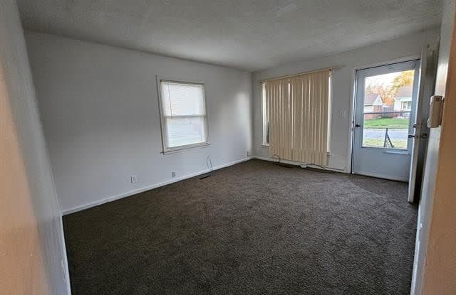 26171 COLGATE Street Gallery 3