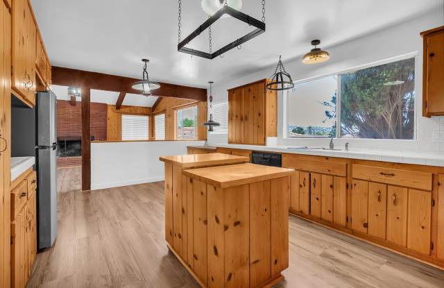Rustic charm meets everyday comfort in the heart of Walnut! Gallery 3