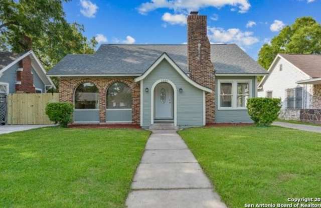 1934 W Summit Ave - 1934 West Summit Avenue, San Antonio, TX 78201