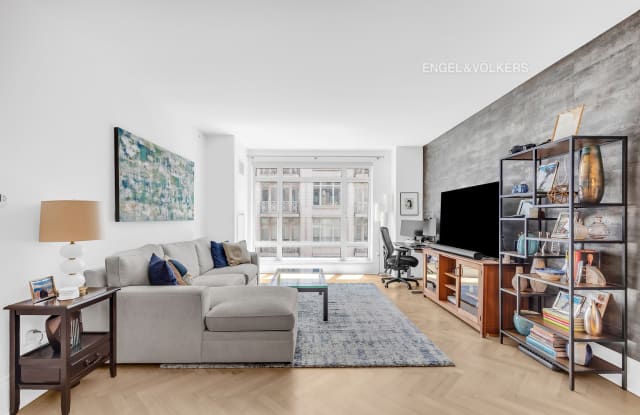 205 West 76th Street - 205 W 76th St, New York City, NY 10024