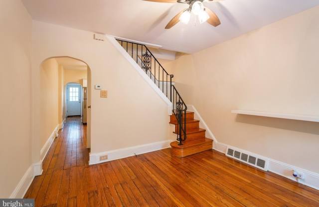 4562 SILVERWOOD Street photos photos