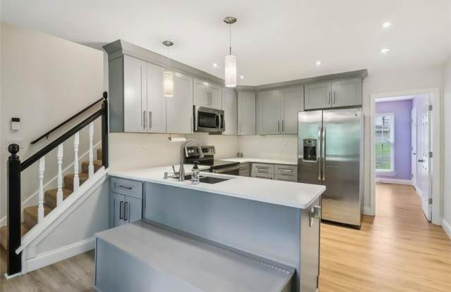4528 HIGH GROVE Court NW Gallery 3