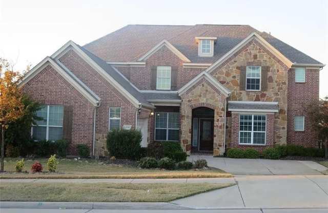 334 Boxwood Lane Gallery 2