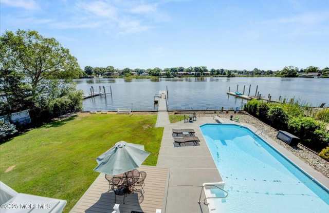 74 Seneca Place - 74 Seneca Place, Oceanport, NJ 07757 74 Seneca Place - 74 Seneca Place, Oceanport, NJ 07757
