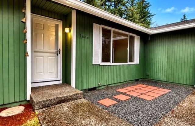 1600 Canyon Court Gallery 3