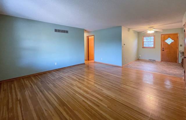 Updated 3-Bedroom, 2-Bathroom Home Gallery 3