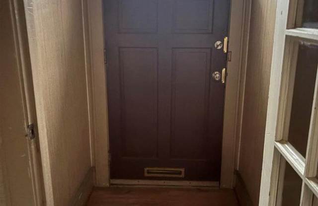 337 Broad Avenue 2 Fl photos photos