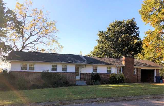 98 Montclair Circle in Oxford !!! - 98 Montclair Circle, Oxford, AL 36203 98 Montclair Circle in Oxford !!! - 98 Montclair Circle, Oxford, AL 36203