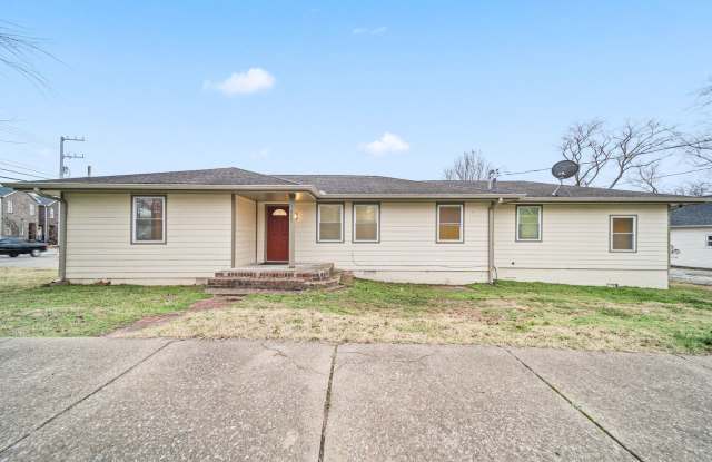 Spacious & Newly Renovated 5-Bedroom Home Available May 9! photos photos Spacious & Newly Renovated 5-Bedroom Home Available May 9! photos photos