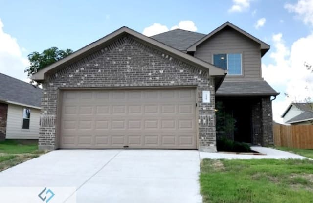 139 East Kirnwood Drive - 139 Kirnwood Drive, Dallas, TX 75241