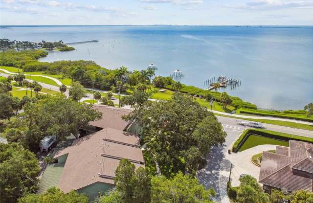 411 S BAYSHORE BOULEVARD Gallery 4
