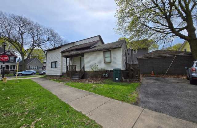 3 Bedroom 1 Bath - Single Family Home! photos photos