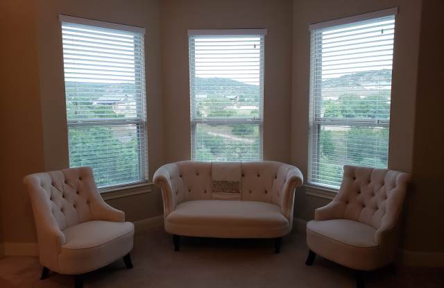 5617 Lipan Apache Bend Gallery 4