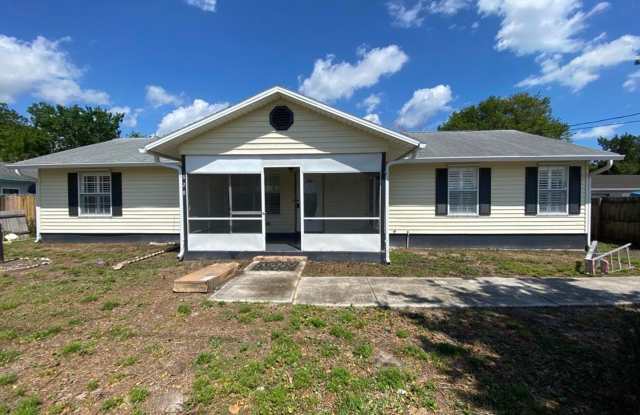 Spacious 3/2 in Holly Hill photos photos
